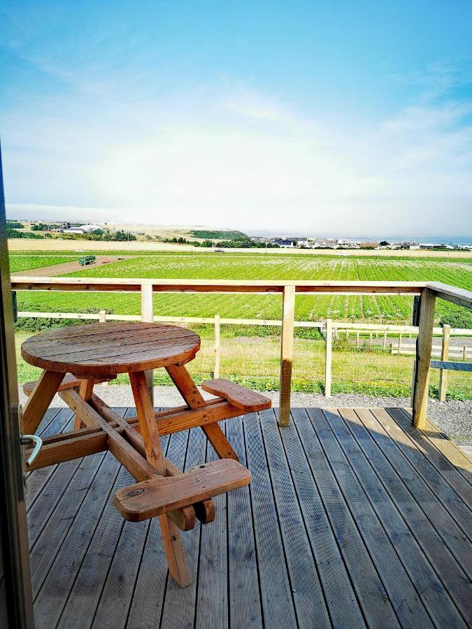 Отель Gowanview Glamping Банф Экстерьер фото